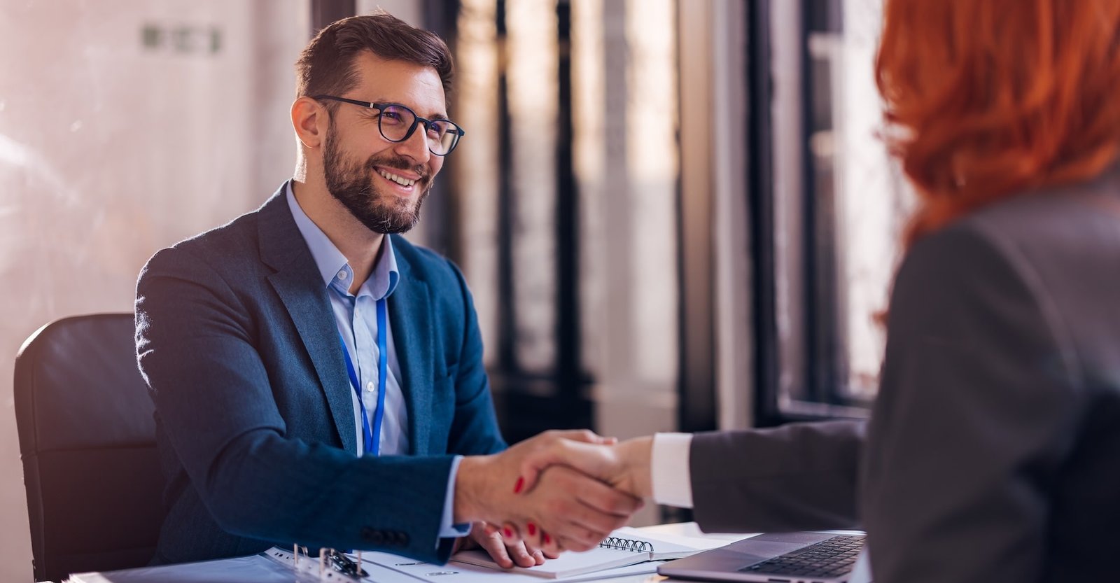 Ações práticas para quem precisa de angariar no mercado atual